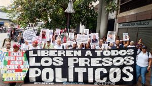 clamor-de-repatriados-de-el-salvador-y-presos-politicos-en-venezuela