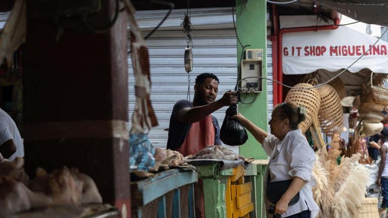 la-canasta-basica-familiar-nacional-sube-rd
