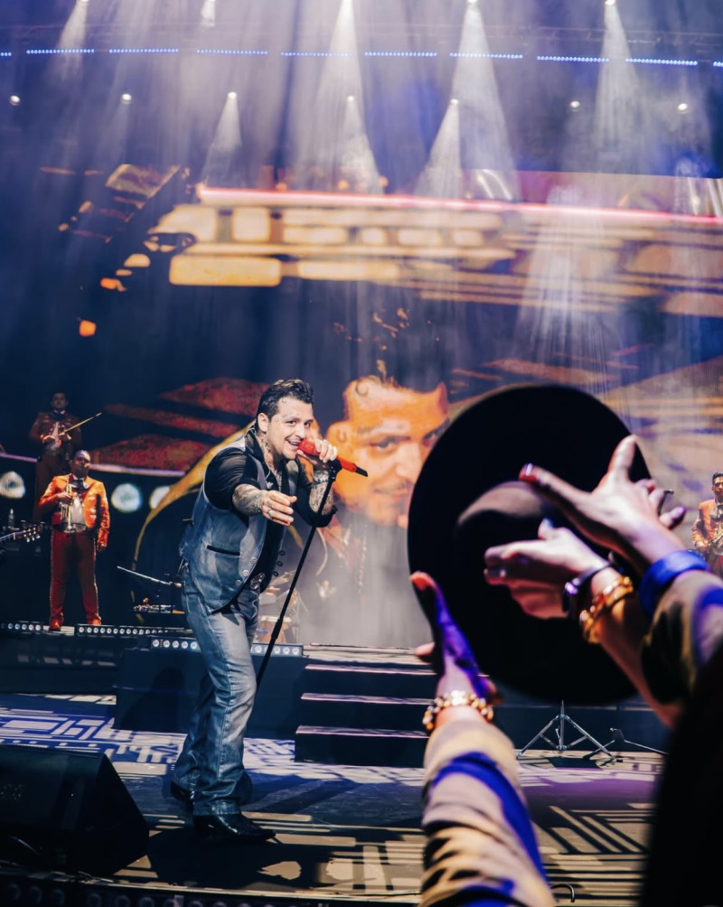 Christian-Nodal-en-RD