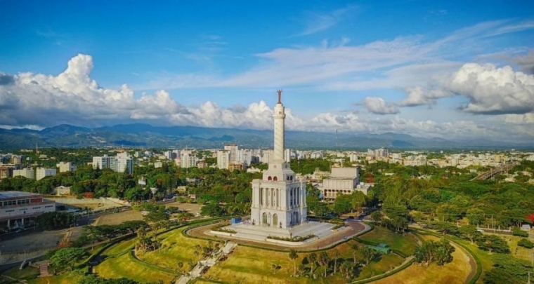 Monumento-de-Santiago-RD